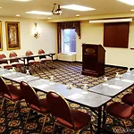 Hampton Inn & Suites Charlottesville At The University 